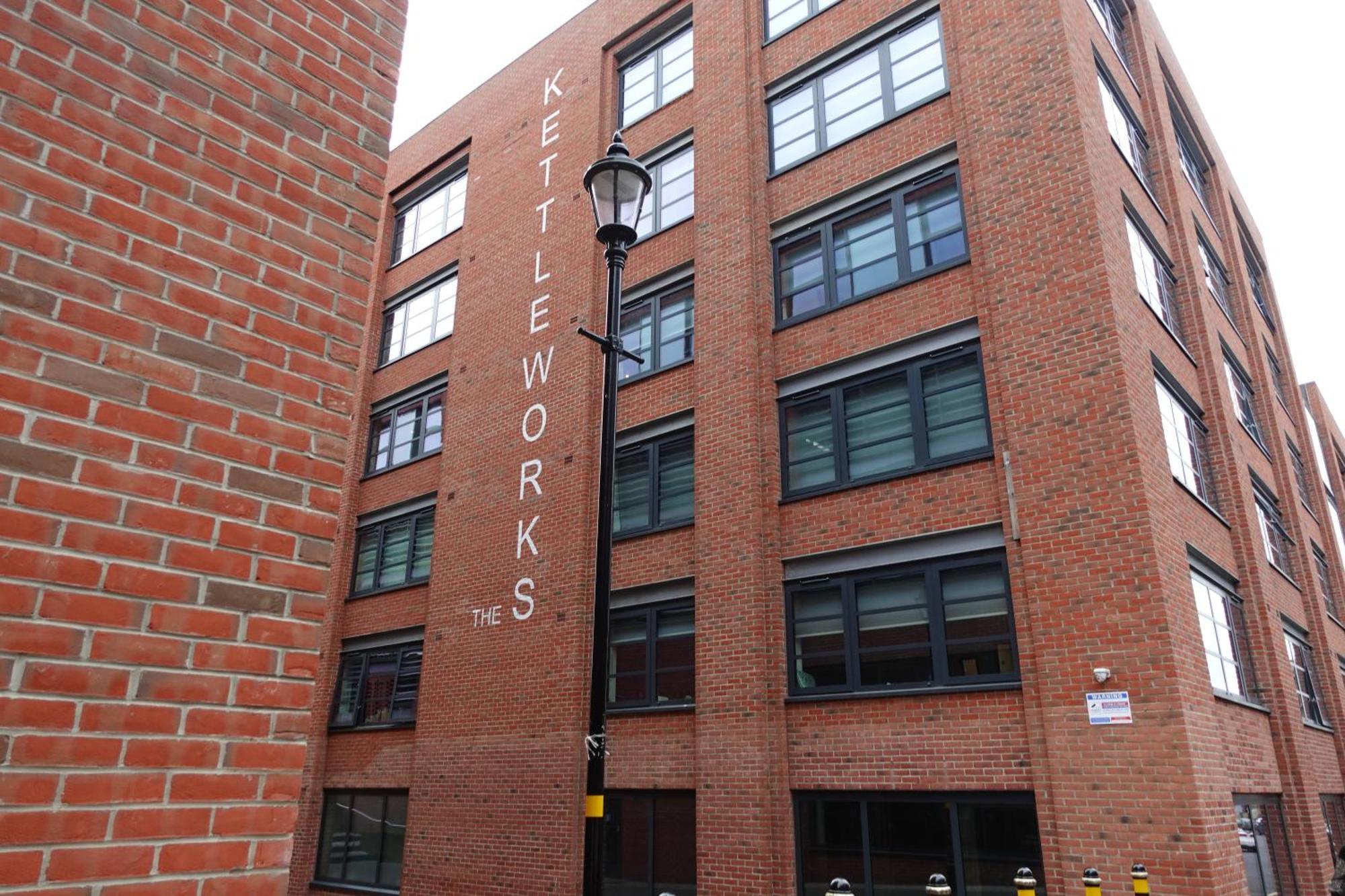 Apartment New Styled Beautifully One Bed Sleeps Up To 4 People Birmingham
