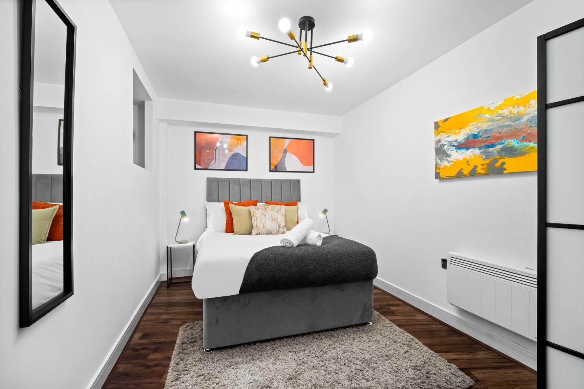New Styled Beautifully One Bed Sleeps Up To 4 People Apartment