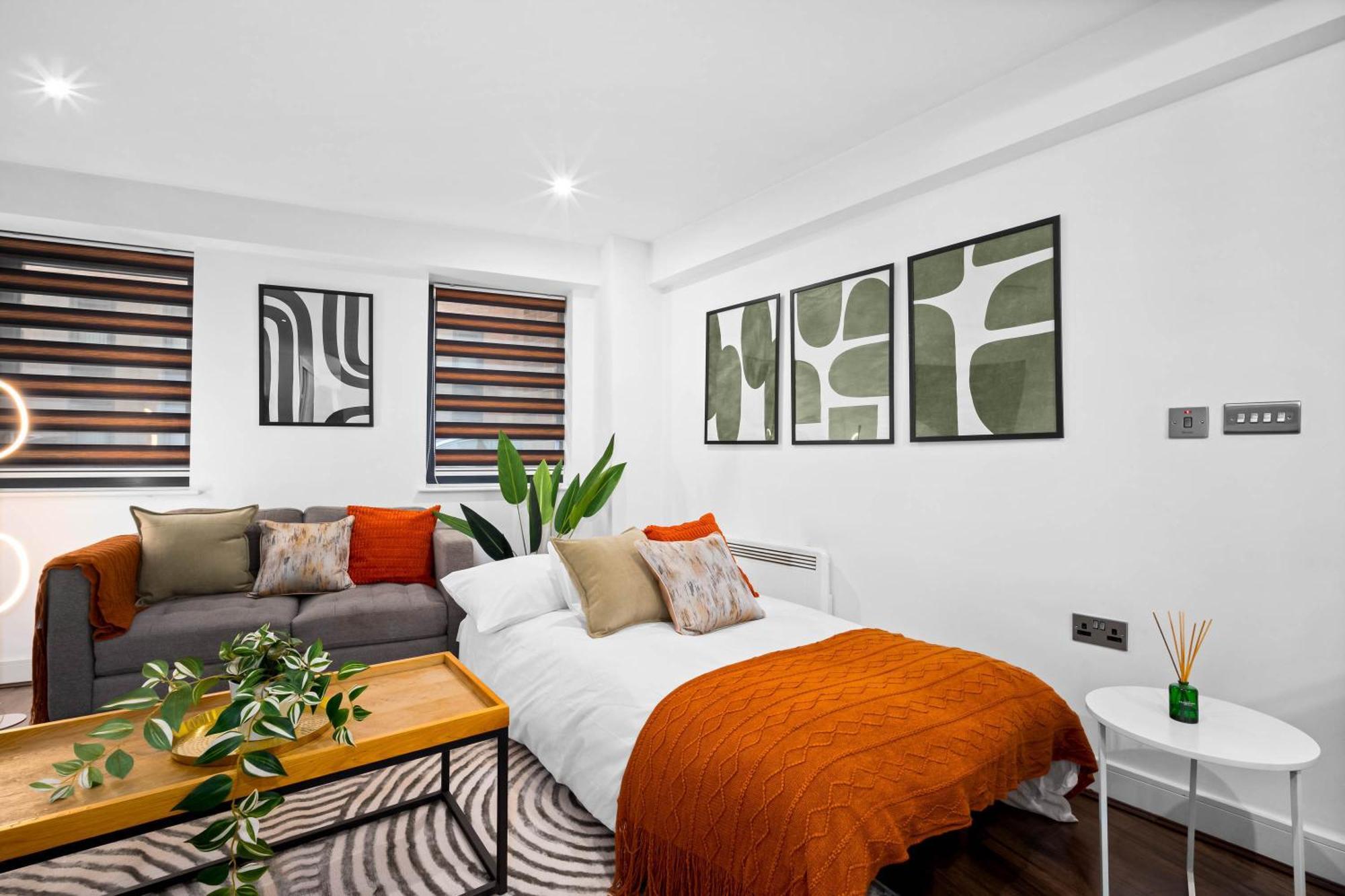 New Styled Beautifully One Bed Sleeps Up To 4 People Apartment