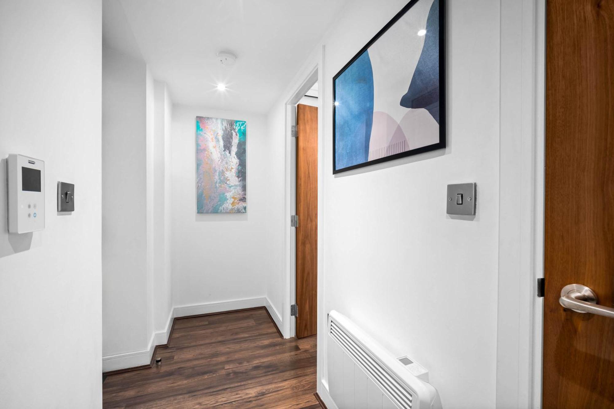 New Styled Beautifully One Bed Sleeps Up To 4 People