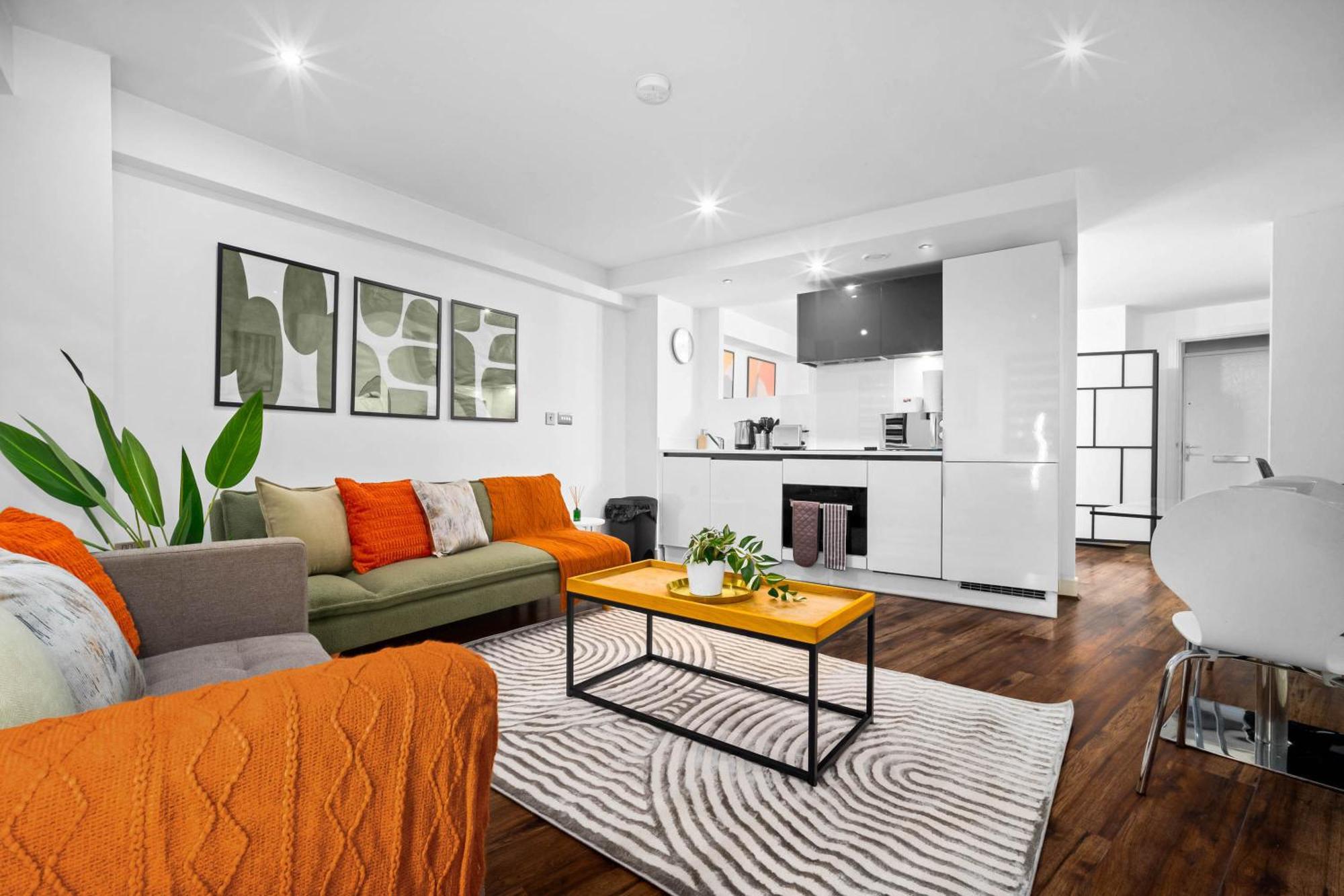 New Styled Beautifully One Bed Sleeps Up To 4 People Appartement *